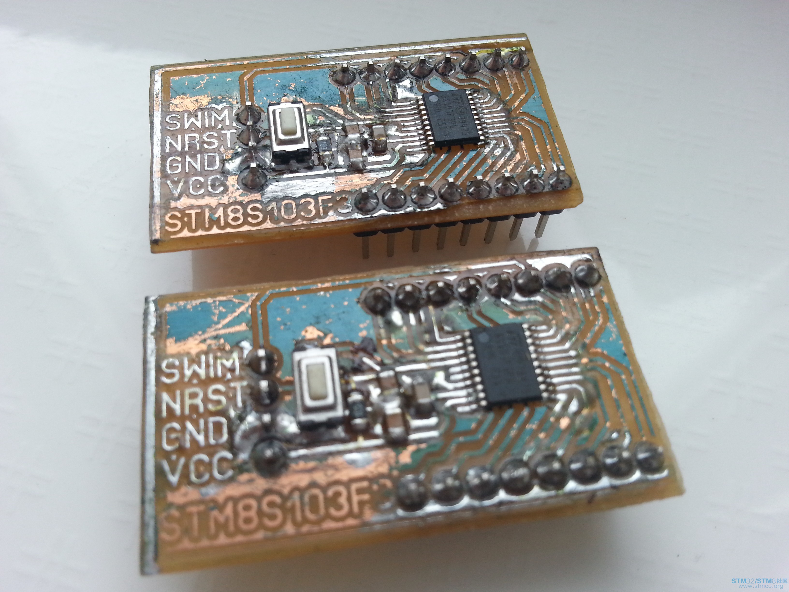 STM8S103F3P6æ­£é¢1.jpg