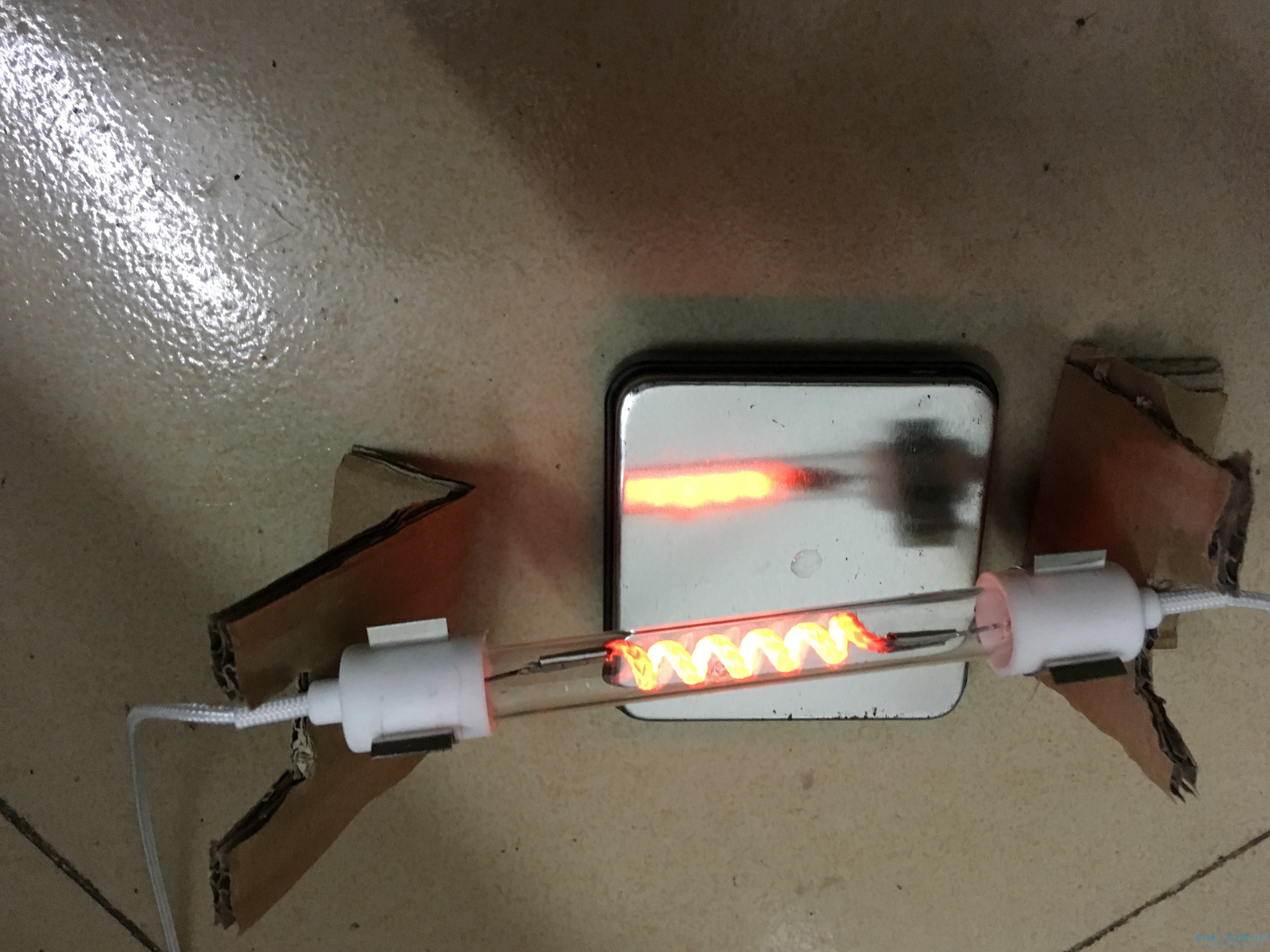 ç¢³çº¤ç»´å ç­ç®¡100W