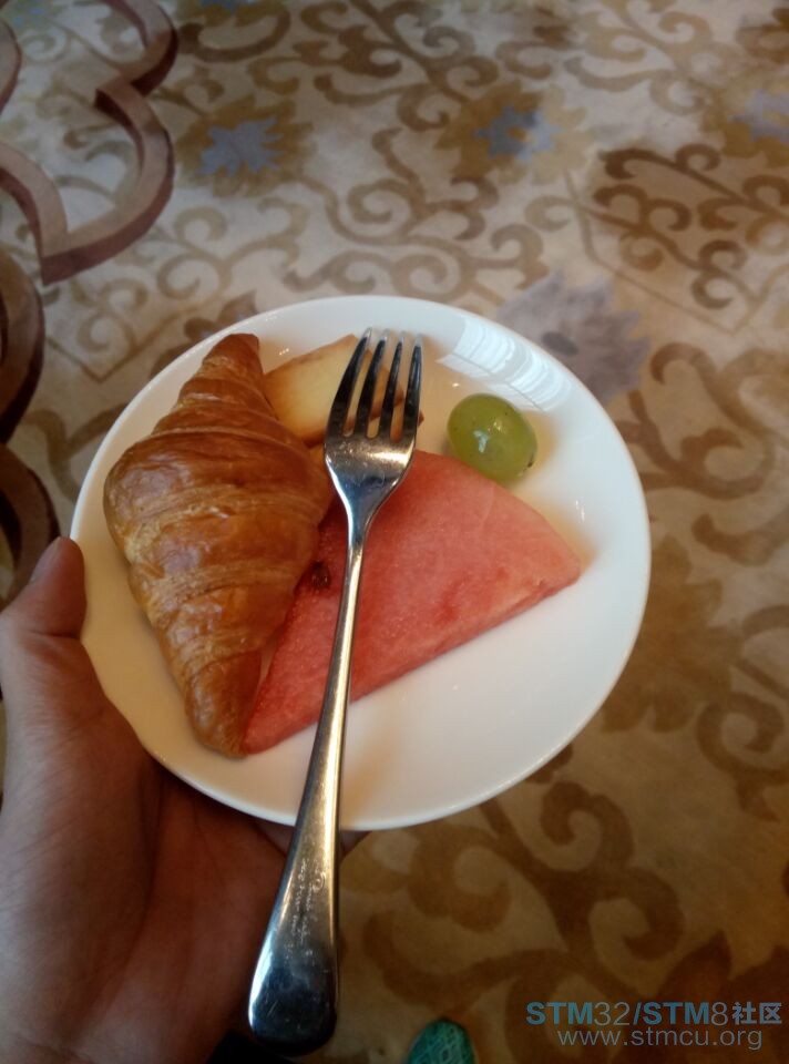 C`LCVA`LSPWXBNF98L@J.jpg