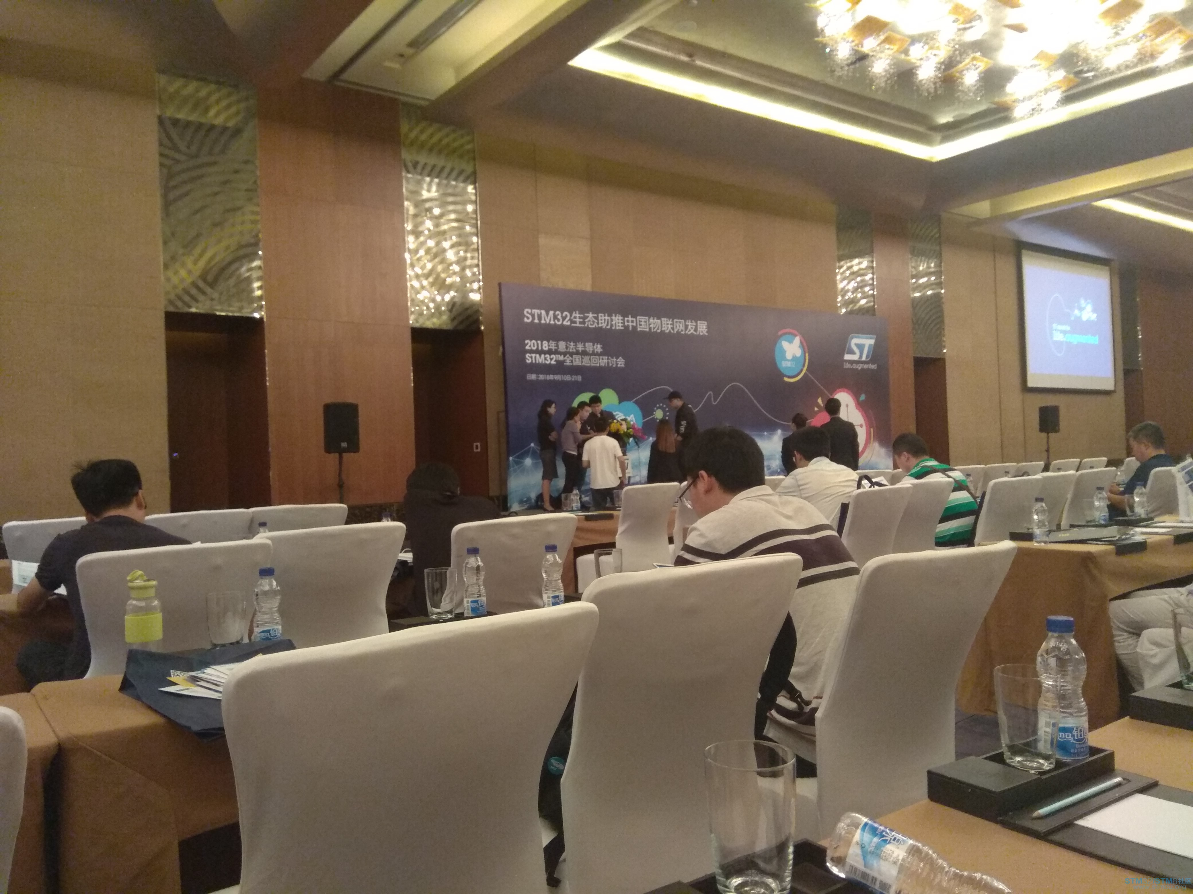 IMG_20180912_130654.jpg