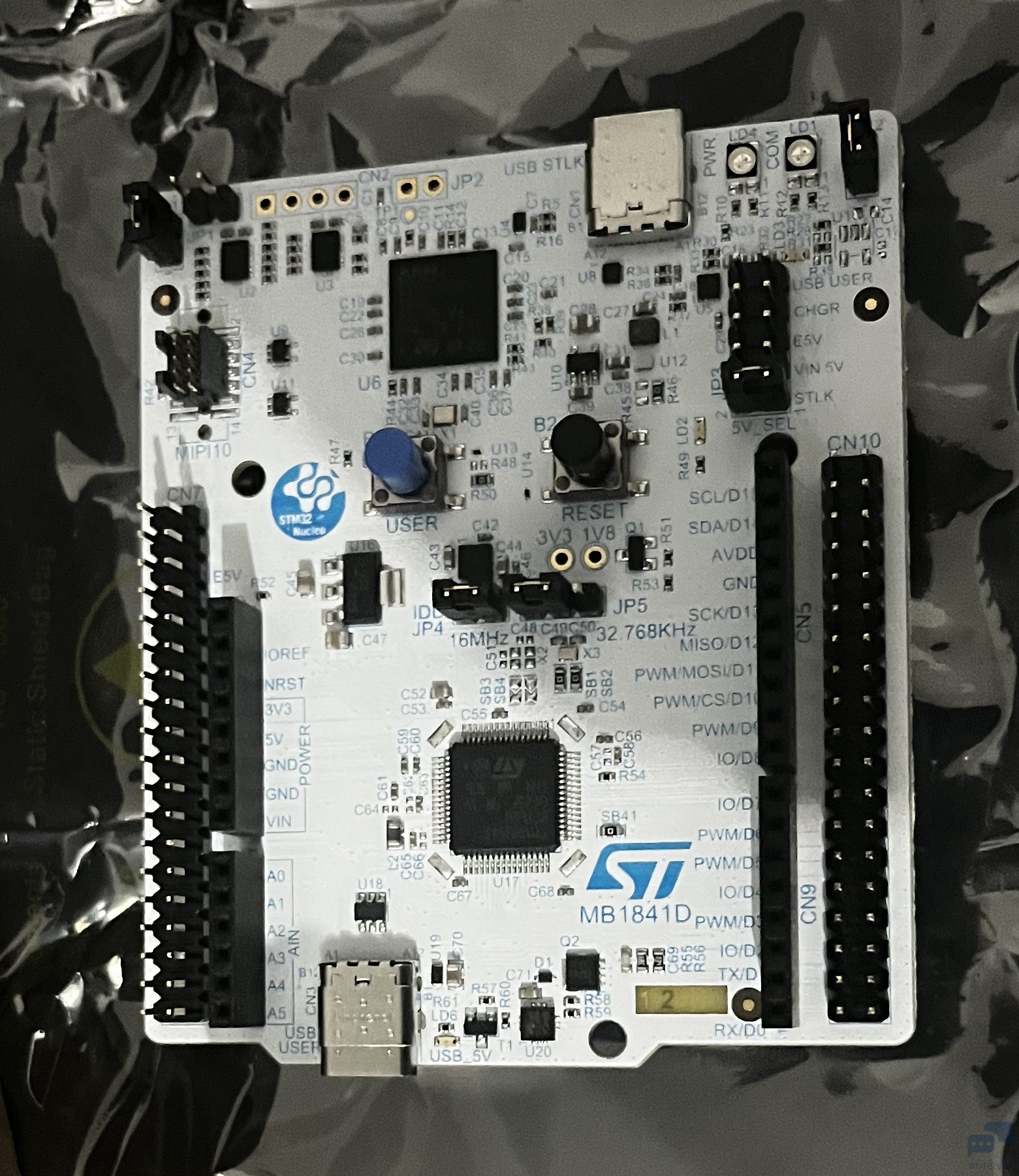 NU545REQ开箱2.jpg